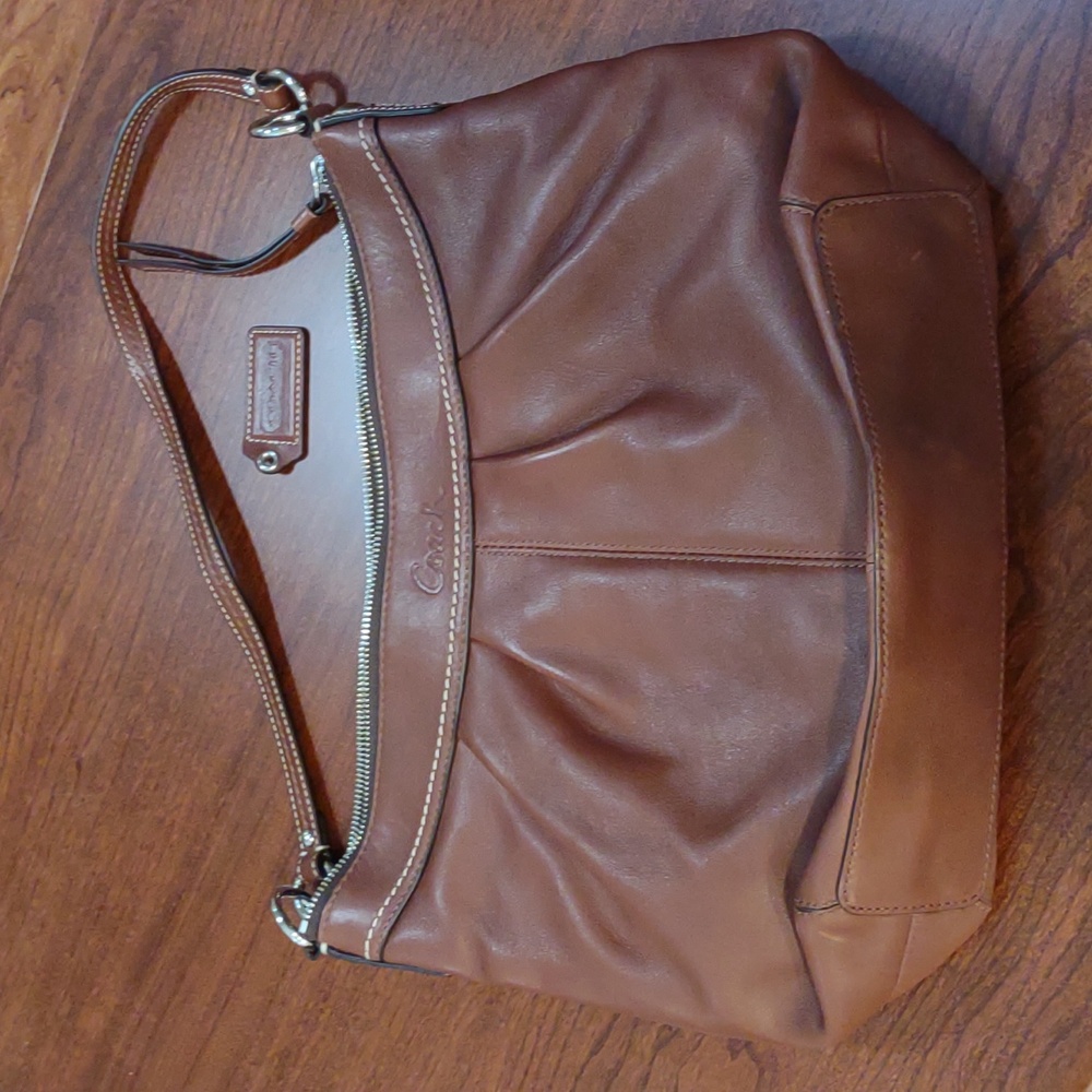 Coach #F13764 Shoulder Bag Leather - Picture 4 of 16